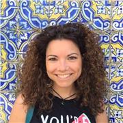 Experta en enseñanza de español para todas las edades. Española, 10 años enseñando español en Alemania, Italia y Latinoamérica. Español para negocios, traducciones, ayuda para título de erasmus, DELE, SIELE etc.